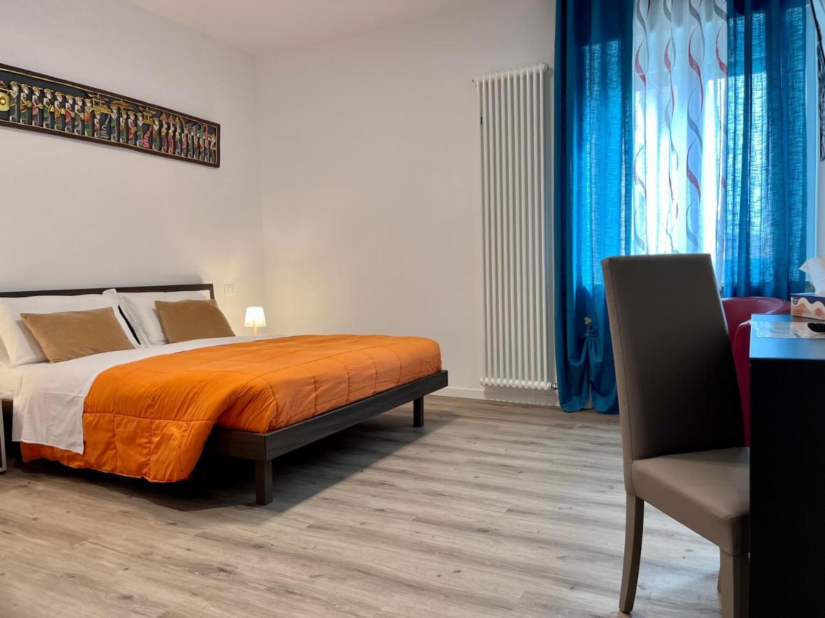 Verona Rooms 109 Exterior photo